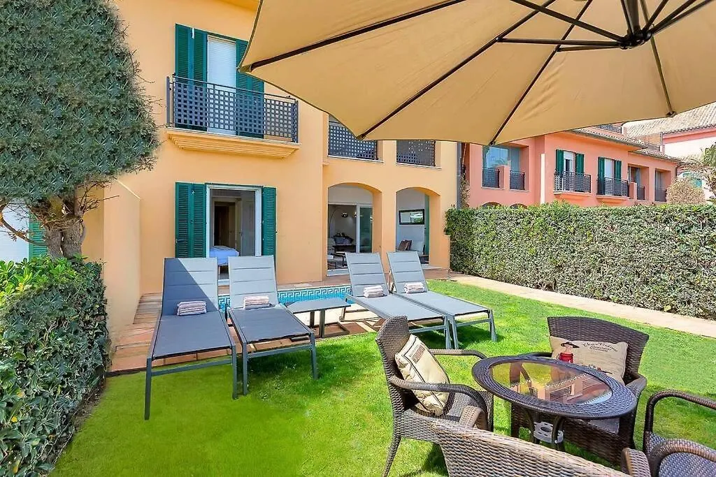 Yolo Spaces - Sotogrande - Puerto Luxury Apartment San Roque