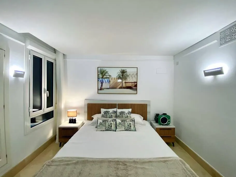 Yolo Spaces - Sotogrande - Puerto Luxury Apartment San Roque