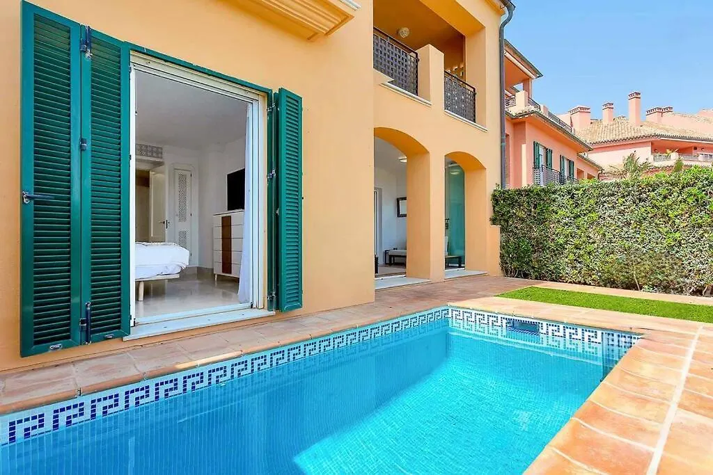 Yolo Spaces - Sotogrande - Puerto Luxury Apartment San Roque  San Roque (Andalucia)