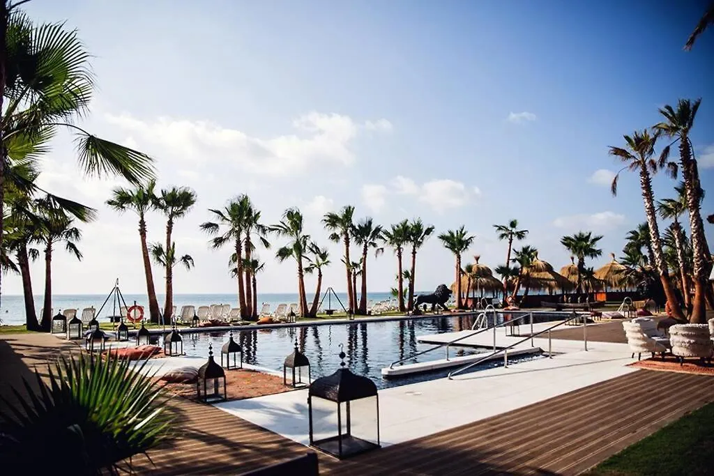 Yolo Spaces - Sotogrande - Puerto Luxury Apartment سان روكي