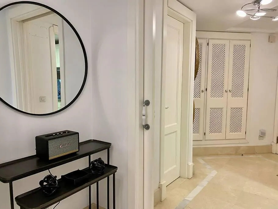 Yolo Spaces - Sotogrande - Puerto Luxury Apartment سان روكي