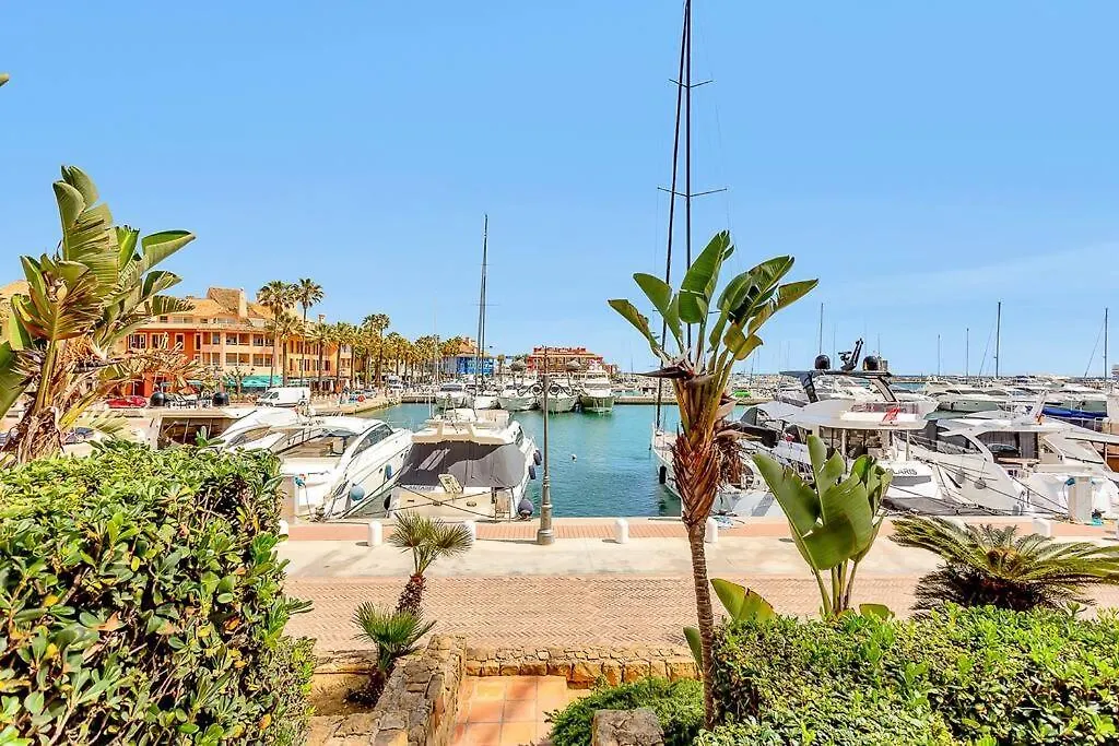 Yolo Spaces - Sotogrande - Puerto Luxury Apartment San Roque  Spain
